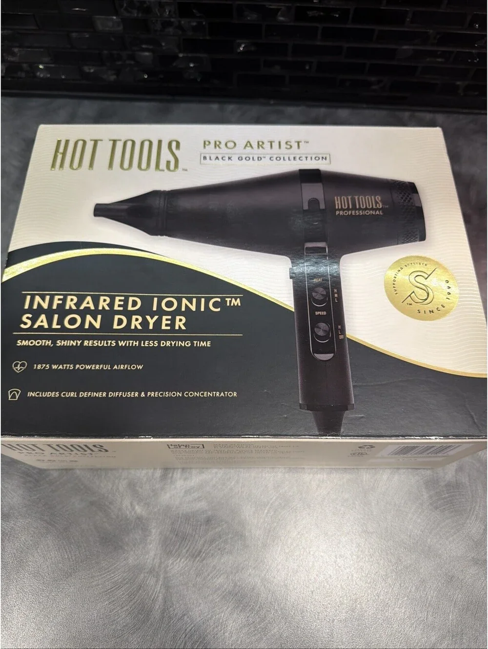 Hot Tools Pro Artist Infrared Ionic Salon Hair Dryer Black Gold Collection